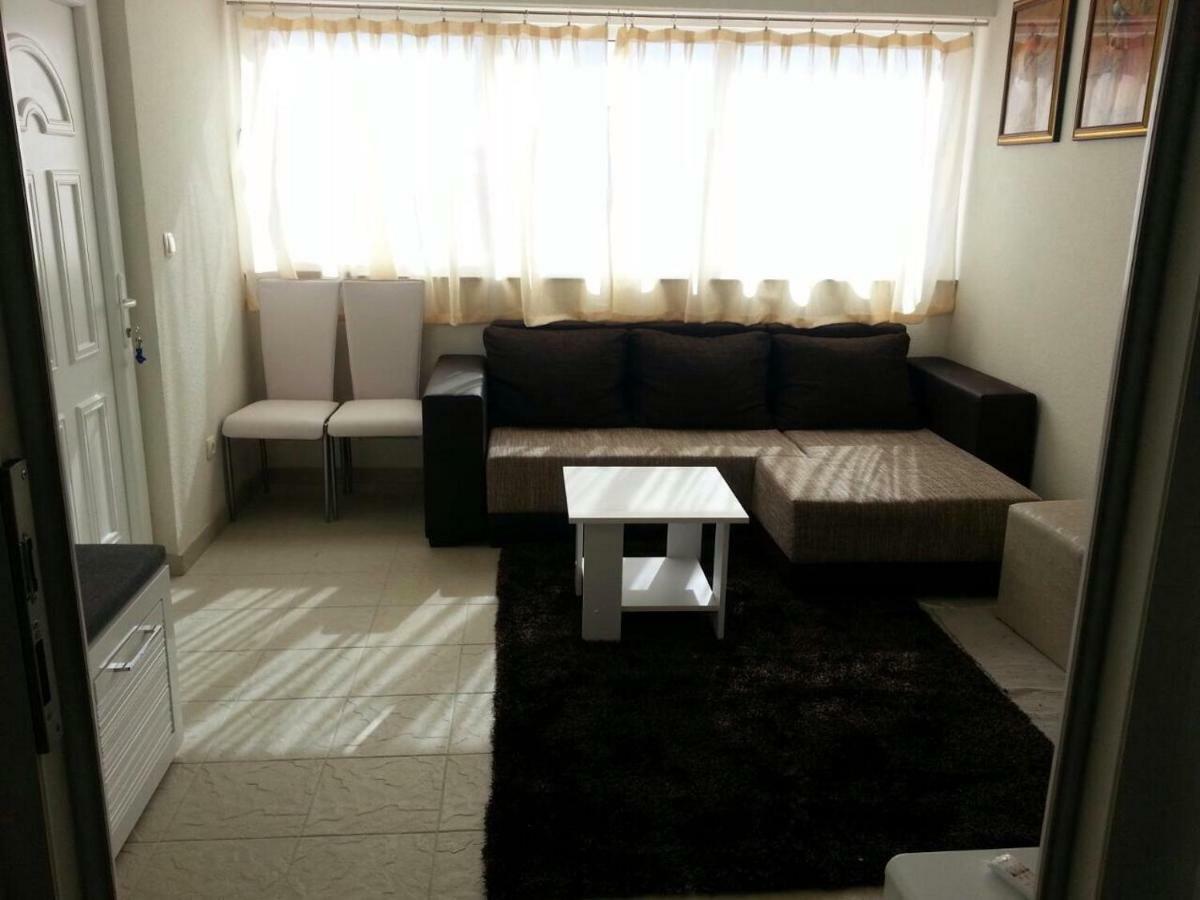 Kartini Apartment Nin Bagian luar foto